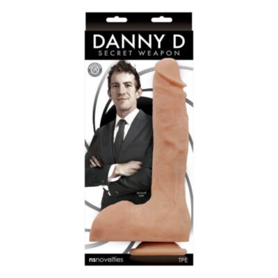 Danny D Secret Weapon Dong Exemple